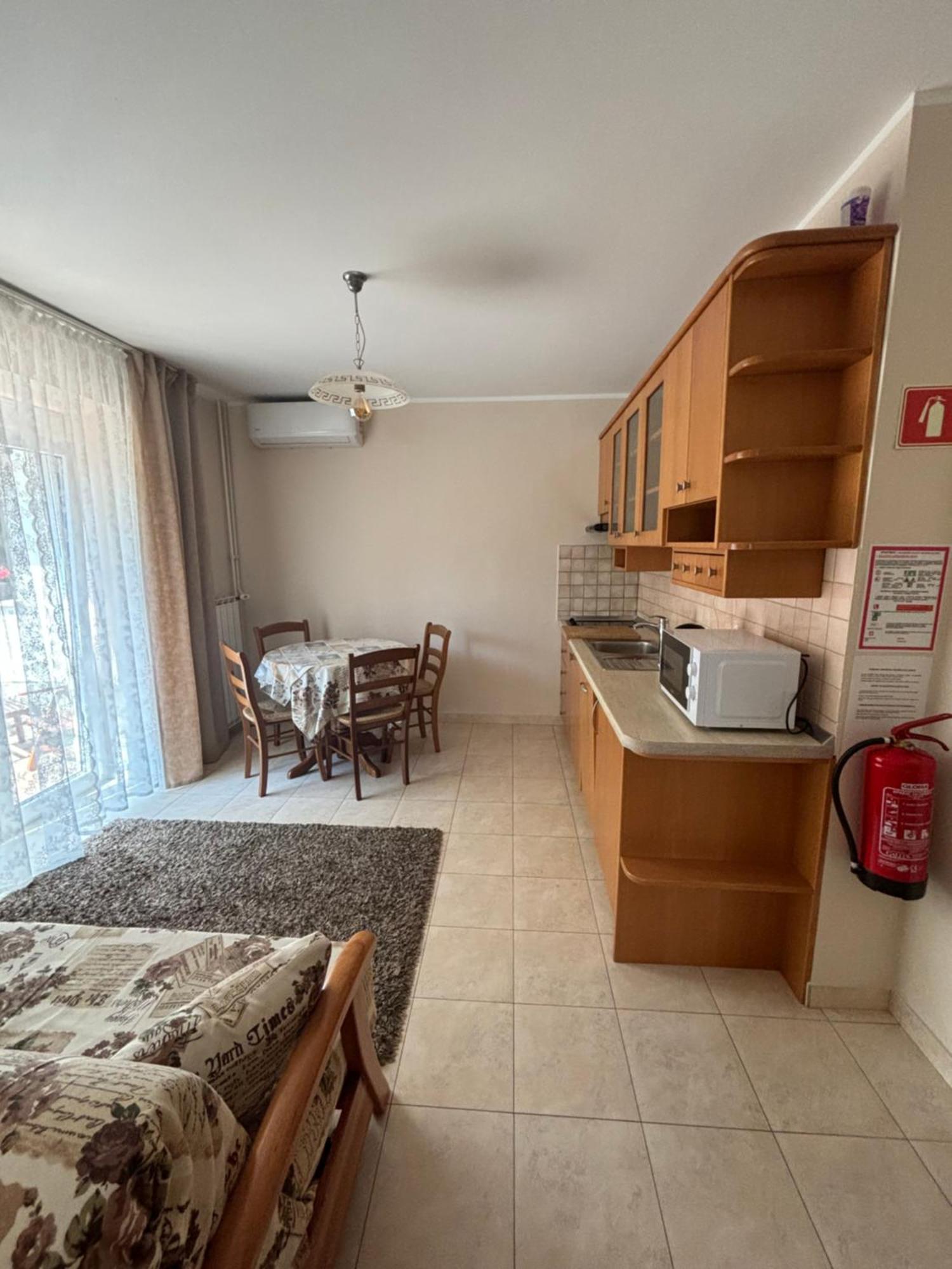רוגאסקה סלאטינה Vila Weekend מראה חיצוני תמונה
